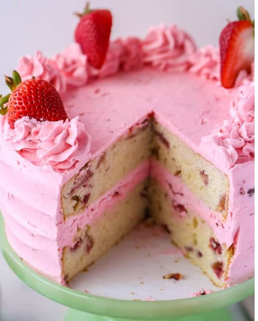 Strawberry cake